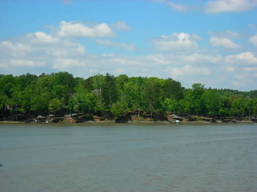 view of Lake Wylie from Woodland Bay in Belmont
